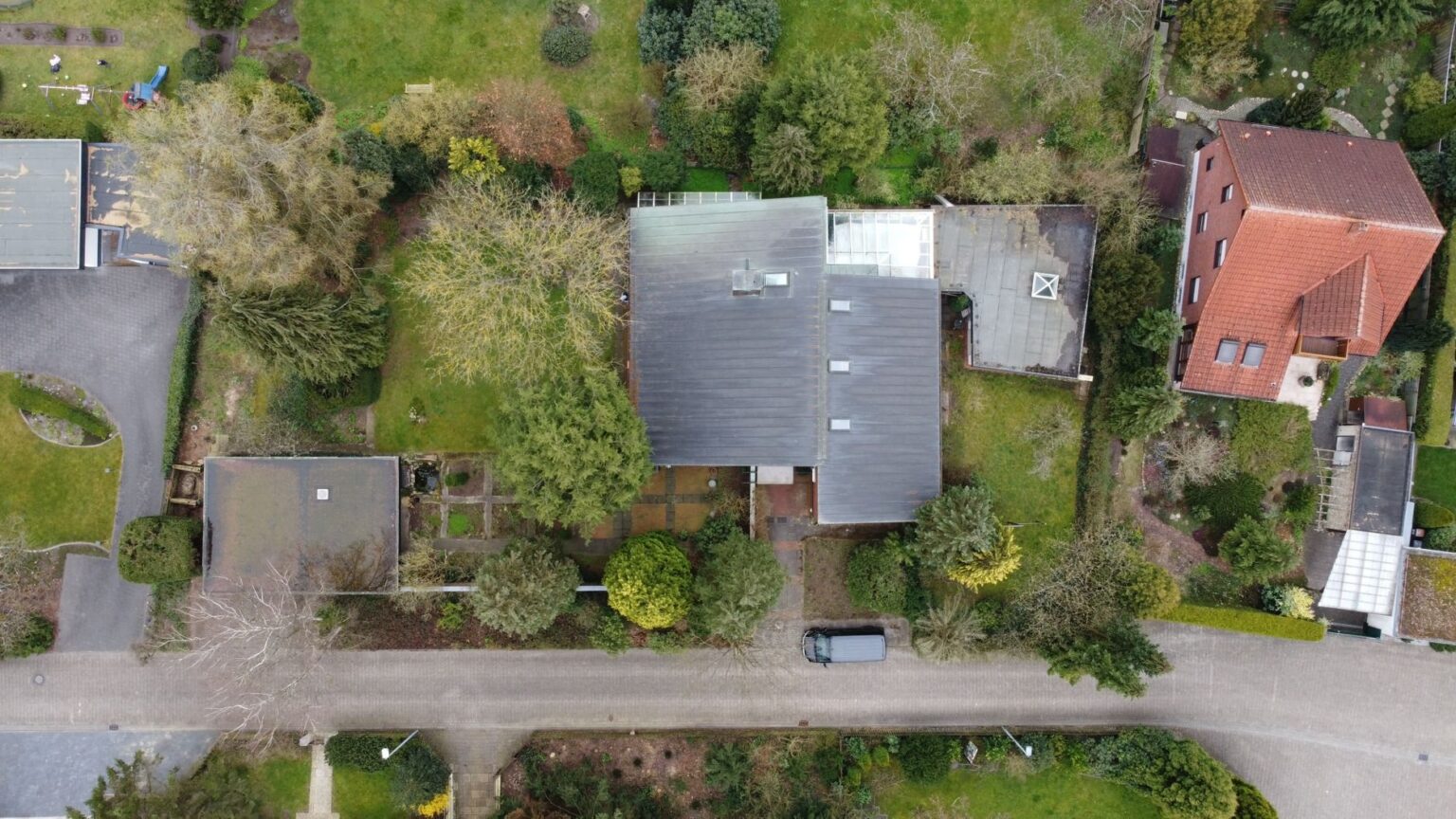 WPC-Gartenhaus planen: Material, Standort und Kauf prüfen